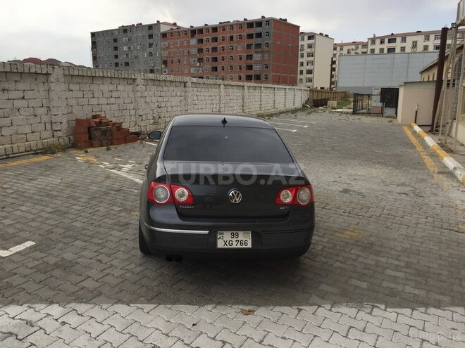 Volkswagen Passat 2010, 221,683 km - 2.0 l - Bakı