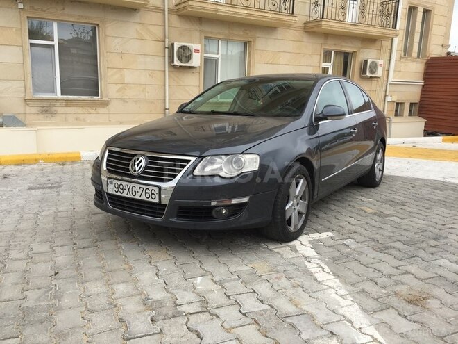 Volkswagen Passat 2010, 221,683 km - 2.0 l - Bakı