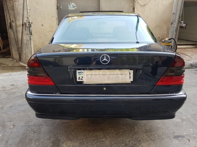 Mercedes C 200 1998, 248,000 km - 2.0 l - Bakı
