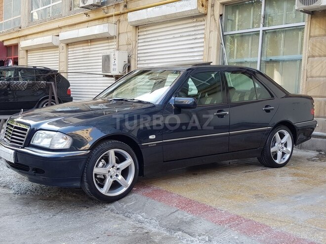 Mercedes C 200 1998, 248,000 km - 2.0 l - Bakı