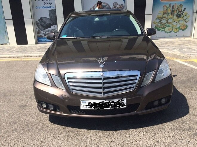 Mercedes E 220 2009, 216,000 km - 2.2 l - Bakı