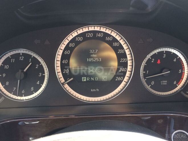 Mercedes E 220 2009, 216,000 km - 2.2 л - Bakı