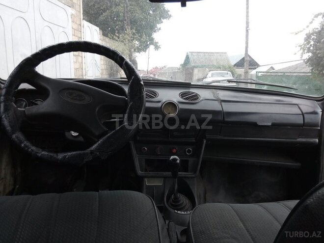 LADA (VAZ) 2106 1985, 200,000 km - 0.2 l - Qusar