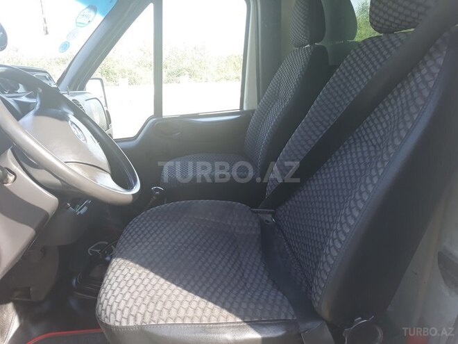 Ford Transit 2002, 275,000 km - 2.5 l - Ağdaş