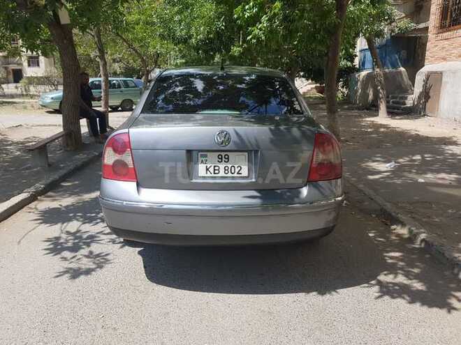 Volkswagen Passat 2004, 236,000 km - 1.8 л - Sumqayıt