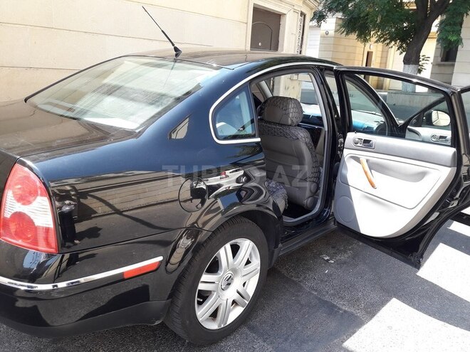 Volkswagen Passat 2004, 100,000 km - 1.8 l - Bakı