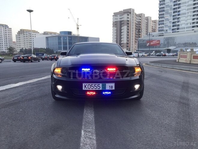 Ford Mustang 2011, 74,000 km - 3.7 l - Bakı