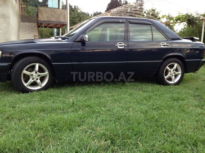 Mercedes 190 1991, 200,000 km - 1.8 л - Bakı