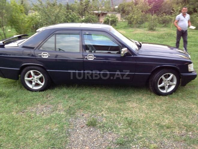 Mercedes 190 1991, 200,000 km - 1.8 л - Bakı