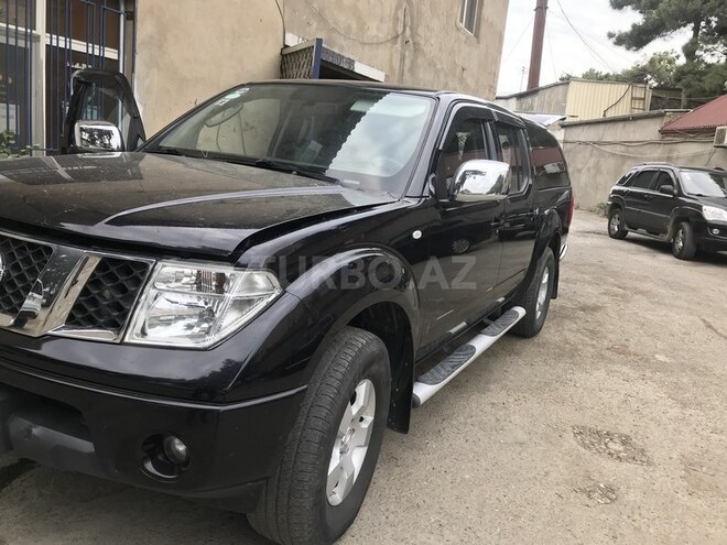 Nissan Navara 2010, 88,000 km - 0.3 l - Bakı