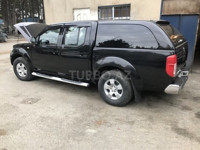 Nissan Navara 2010, 88,000 km - 0.3 l - Bakı