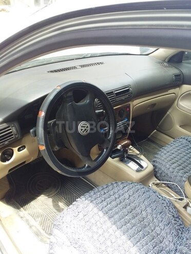 Volkswagen Passat 1999, 30,025 km - 0.2 л - Bakı