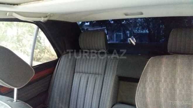Mercedes E 220 1994, 298,000 km - 2.2 l - Bakı