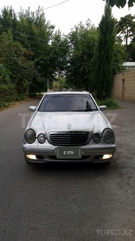 Mercedes E 270 2000, 262,000 km - 2.7 l - Bakı