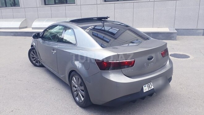 Kia Cerato Koup 2010, 145,632 km - 2.0 l - Sumqayıt