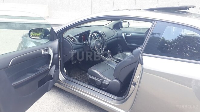 Kia Cerato Koup 2010, 145,632 km - 2.0 l - Sumqayıt