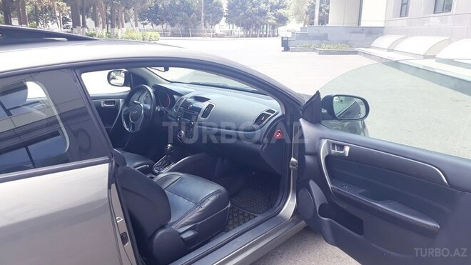 Kia Cerato Koup 2010, 145,632 km - 2.0 l - Sumqayıt