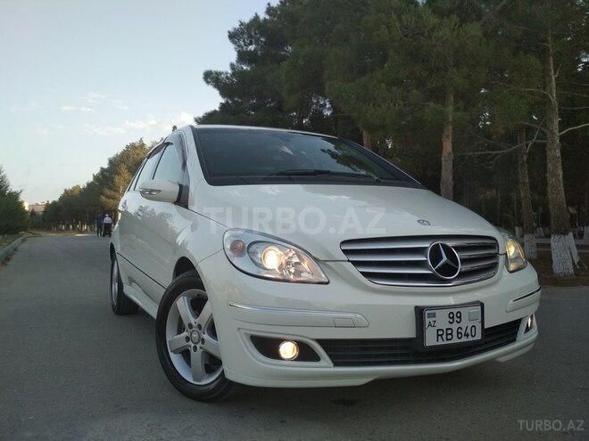 Mercedes B 170 2008, 64,000 km - 1.7 л - Bakı