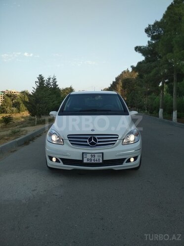 Mercedes B 170 2008, 64,000 km - 1.7 л - Bakı