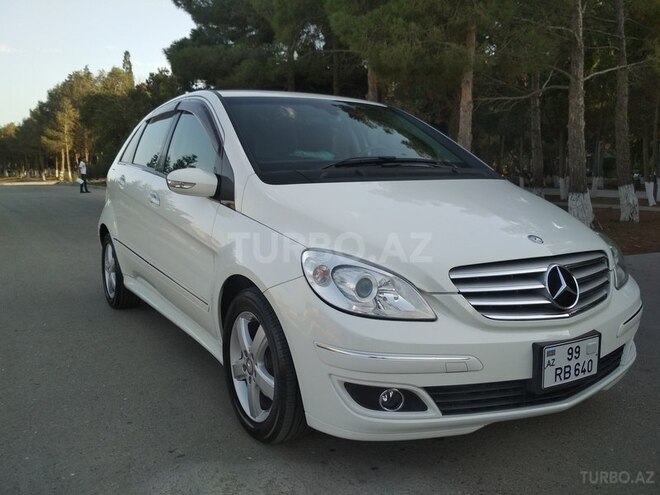 Mercedes B 170 2008, 64,000 km - 1.7 л - Bakı
