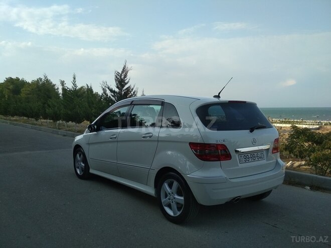 Mercedes B 170 2008, 64,000 km - 1.7 л - Bakı