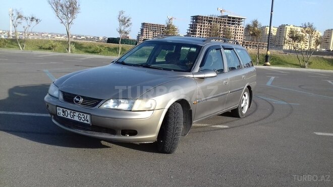 Opel Vectra 1998, 250,000 km - 2.0 l - Sumqayıt