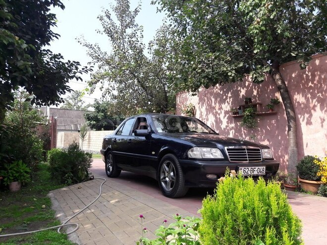 Mercedes C 180 1998, 238,000 km - 1.8 l - Zaqatala
