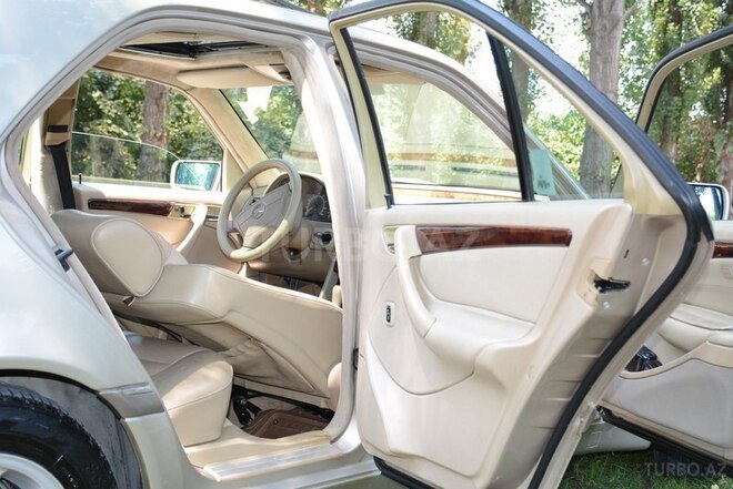 Mercedes C 230 1999, 250,000 km - 2.3 l - Zaqatala