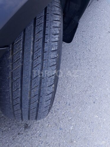 Hyundai Terracan 2003, 365,000 km - 2.9 l - Mingəçevir
