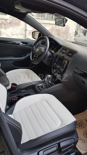 Volkswagen Jetta 2014, 52,200 km - 1.8 l - Bakı