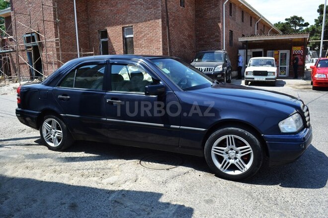Mercedes C 180 1994, 351,000 km - 1.8 l - Bakı