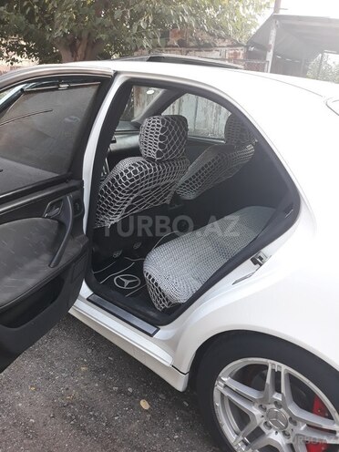 Mercedes E 240 2001, 270,000 km - 2.6 л - Gəncə