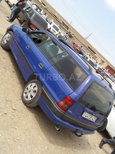 Opel Astra 1995, 908,070 km - 1.6 l - Masallı