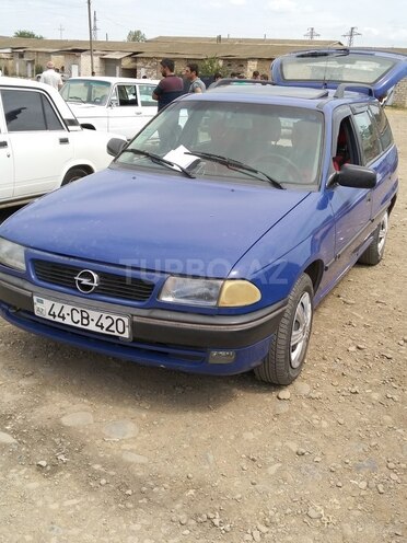 Opel Astra 1995, 908,070 km - 1.6 l - Masallı