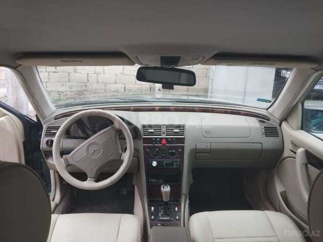Mercedes C 230 1999, 200,000 km - 2.3 l - Bakı