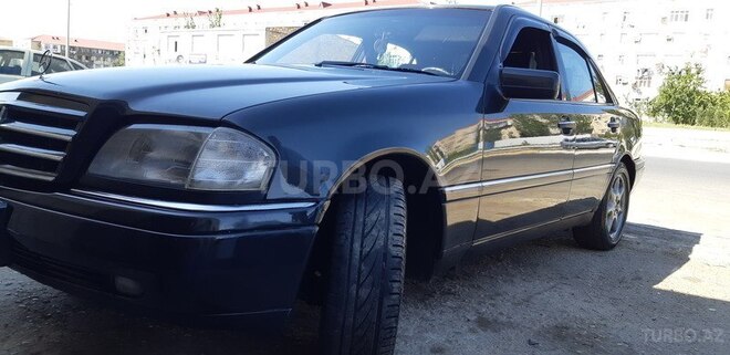Mercedes C 220 1996, 325,000 km - 2.2 л - Sumqayıt