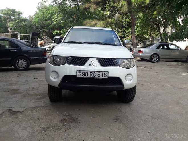 Mitsubishi L200 2008, 183,000 km - 2.5 l - Bakı