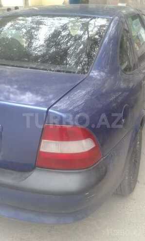 Opel Vectra 1996, 558,000 km - 1.8 l - Sumqayıt