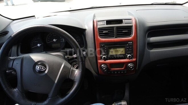 Kia Sportage 2009, 176,000 km - 2.0 l - Bakı