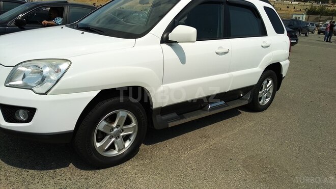 Kia Sportage 2009, 176,000 km - 2.0 l - Bakı
