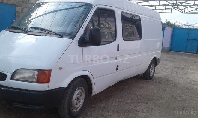 Ford Aerostar 2000, 200,000 km - 2.9 л - Biləsuvar