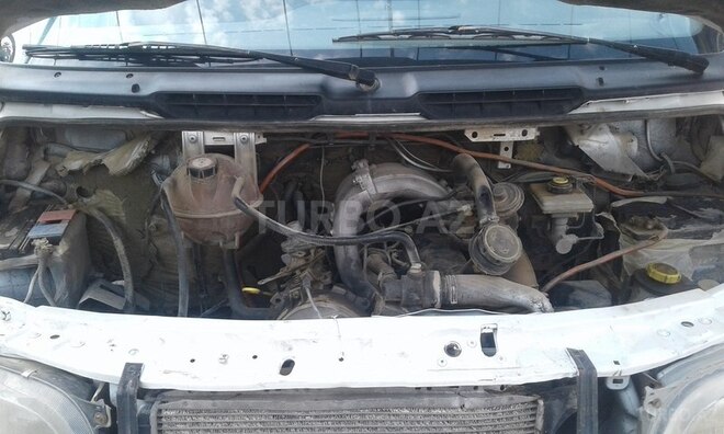 Ford Aerostar 2000, 200,000 km - 2.9 л - Biləsuvar