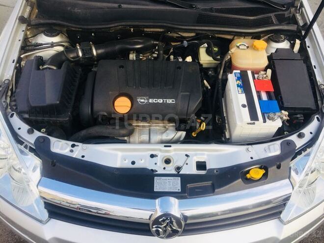 Opel Astra 2004, 194 km - 1.8 l - Bakı