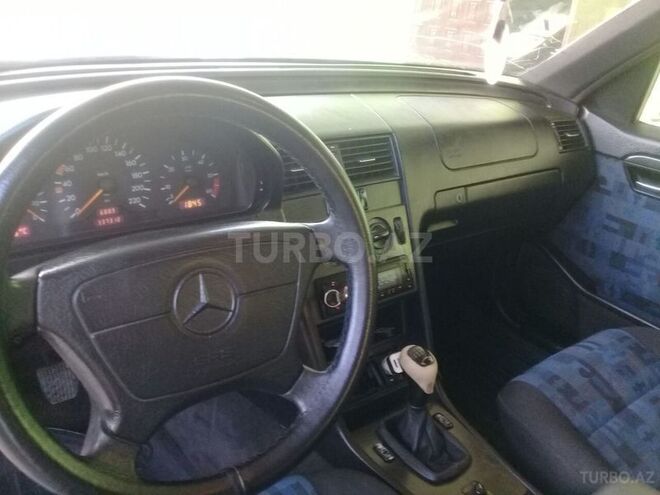 Mercedes C 220 1996, 210,000 km - 2.2 l - Biləsuvar
