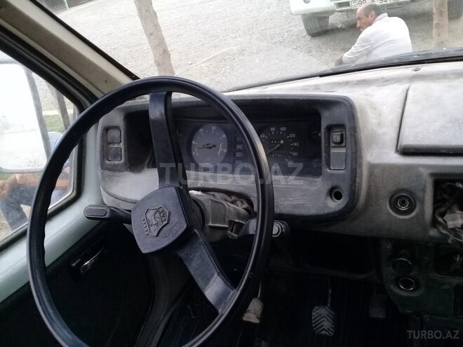 GAZ  2000, 111,000 km - 2.3 l - Sabirabad