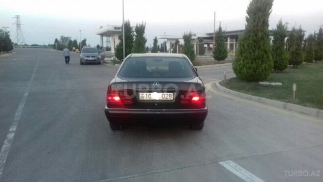 Mercedes E 230 1996, 400,000 km - 2.3 l - Xırdalan