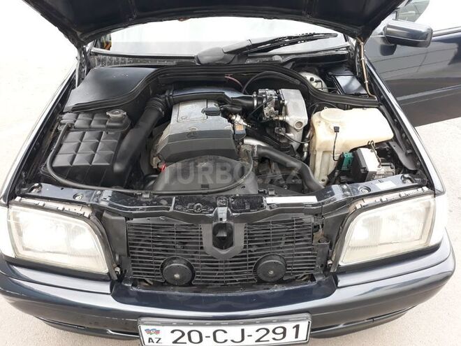 Mercedes C 180 1995, 240,000 km - 1.8 l - Gəncə