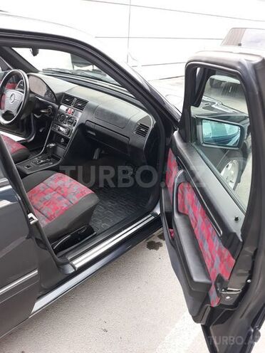 Mercedes C 180 1995, 240,000 km - 1.8 l - Gəncə
