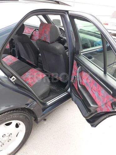 Mercedes C 180 1995, 240,000 km - 1.8 l - Gəncə