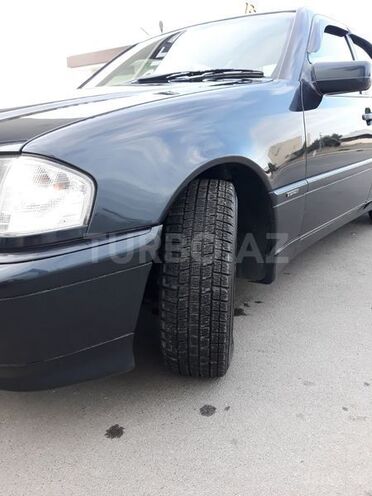Mercedes C 180 1995, 240,000 km - 1.8 l - Gəncə